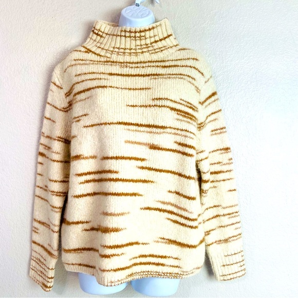 Banana Republic Space Dyed Ribbed Wool Alpaca Blend Sweater Size M - Picture 4 of 6